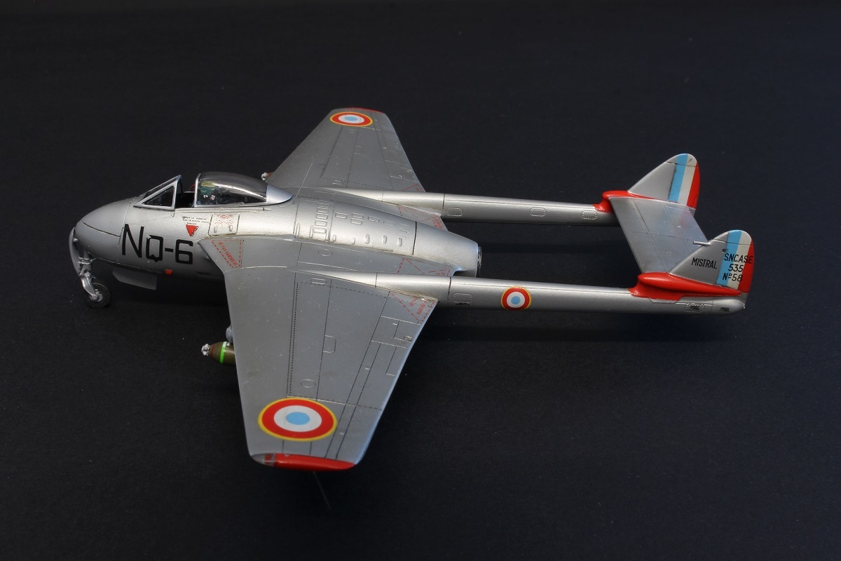 {Azur Frrom} 1/72 - SNCASE SE.535  Mistral par Régis Biaux Ueld