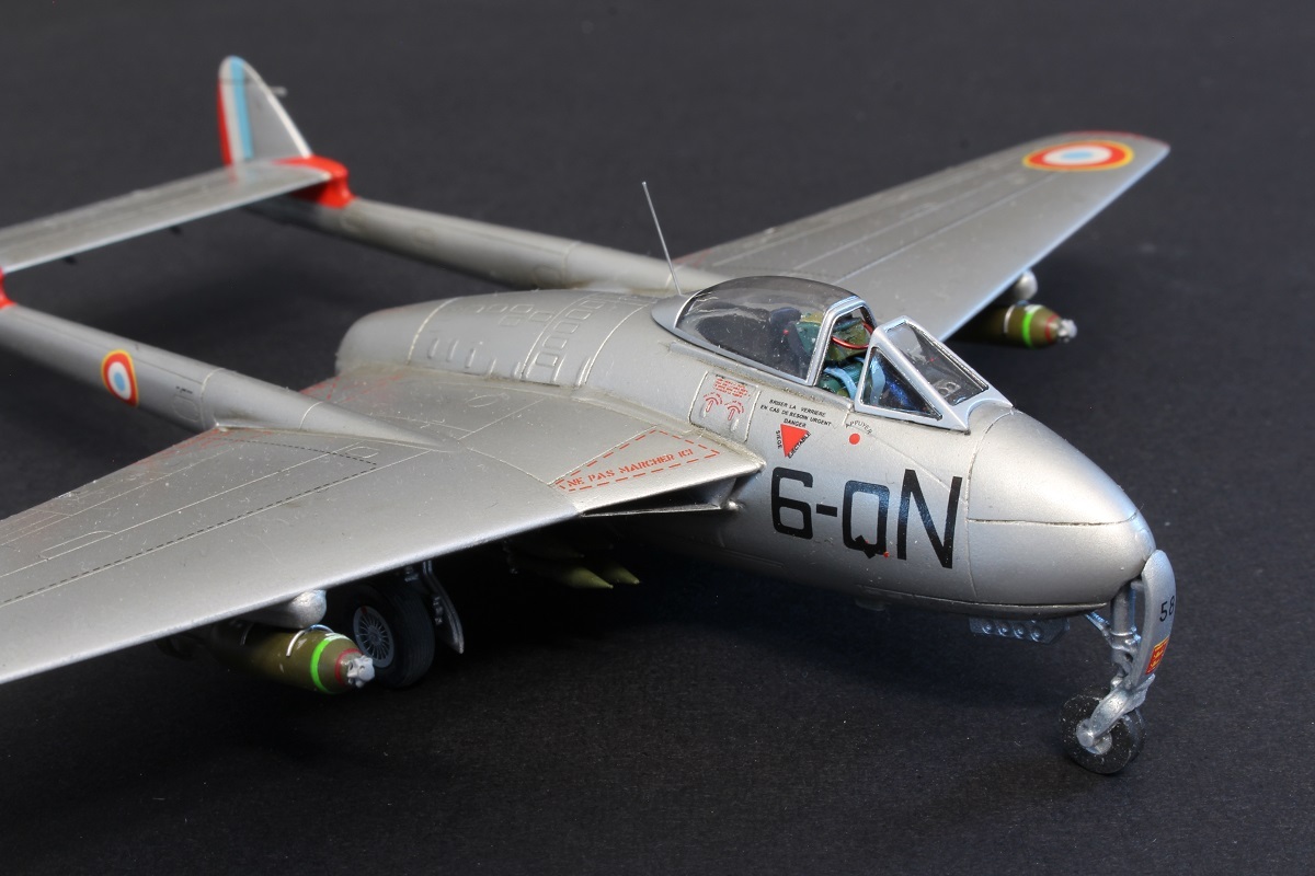 {Azur Frrom} 1/72 - SNCASE SE.535  Mistral par Régis Biaux Uyz2