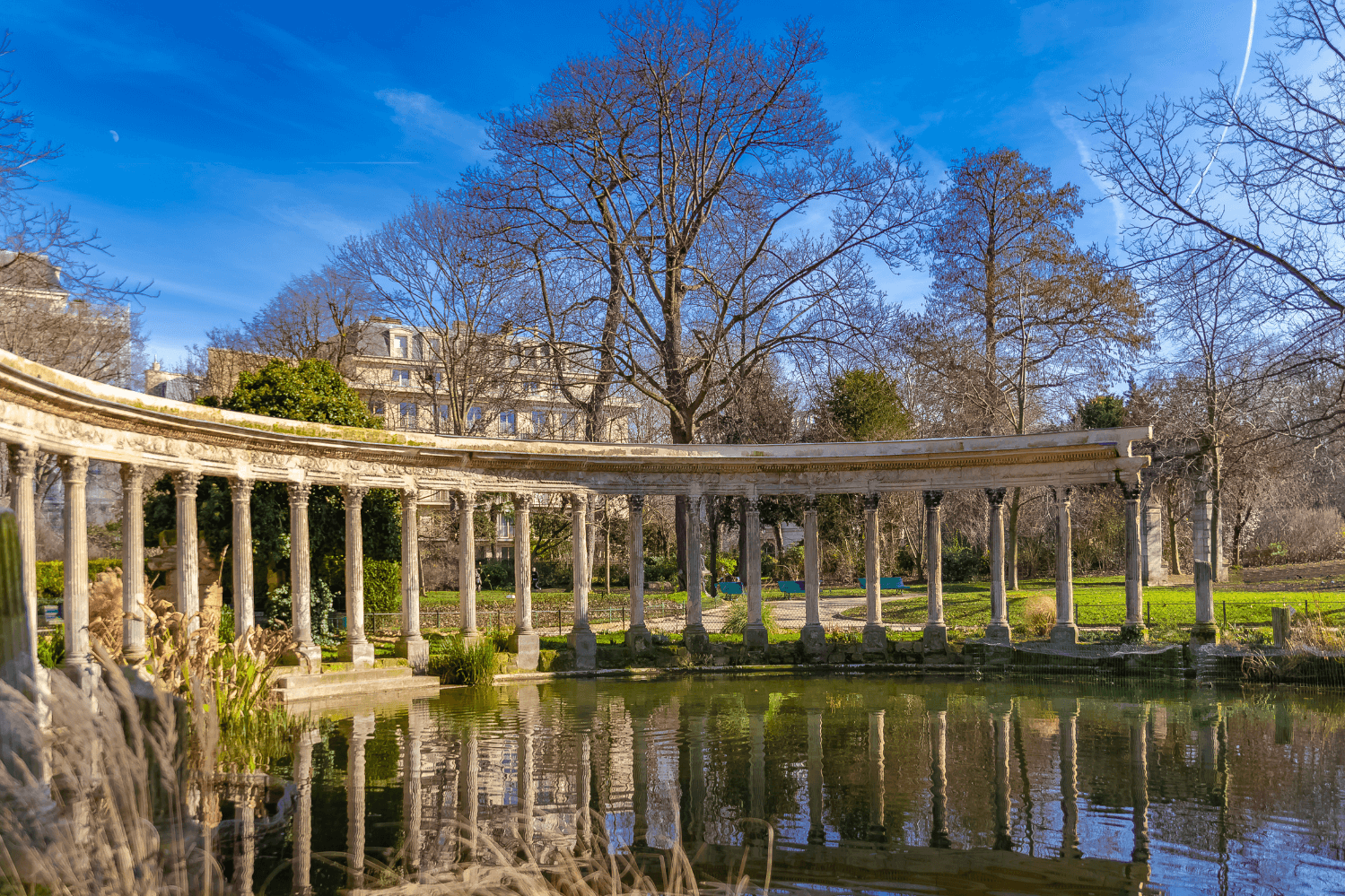 Parc Monceau - Paris 17th District