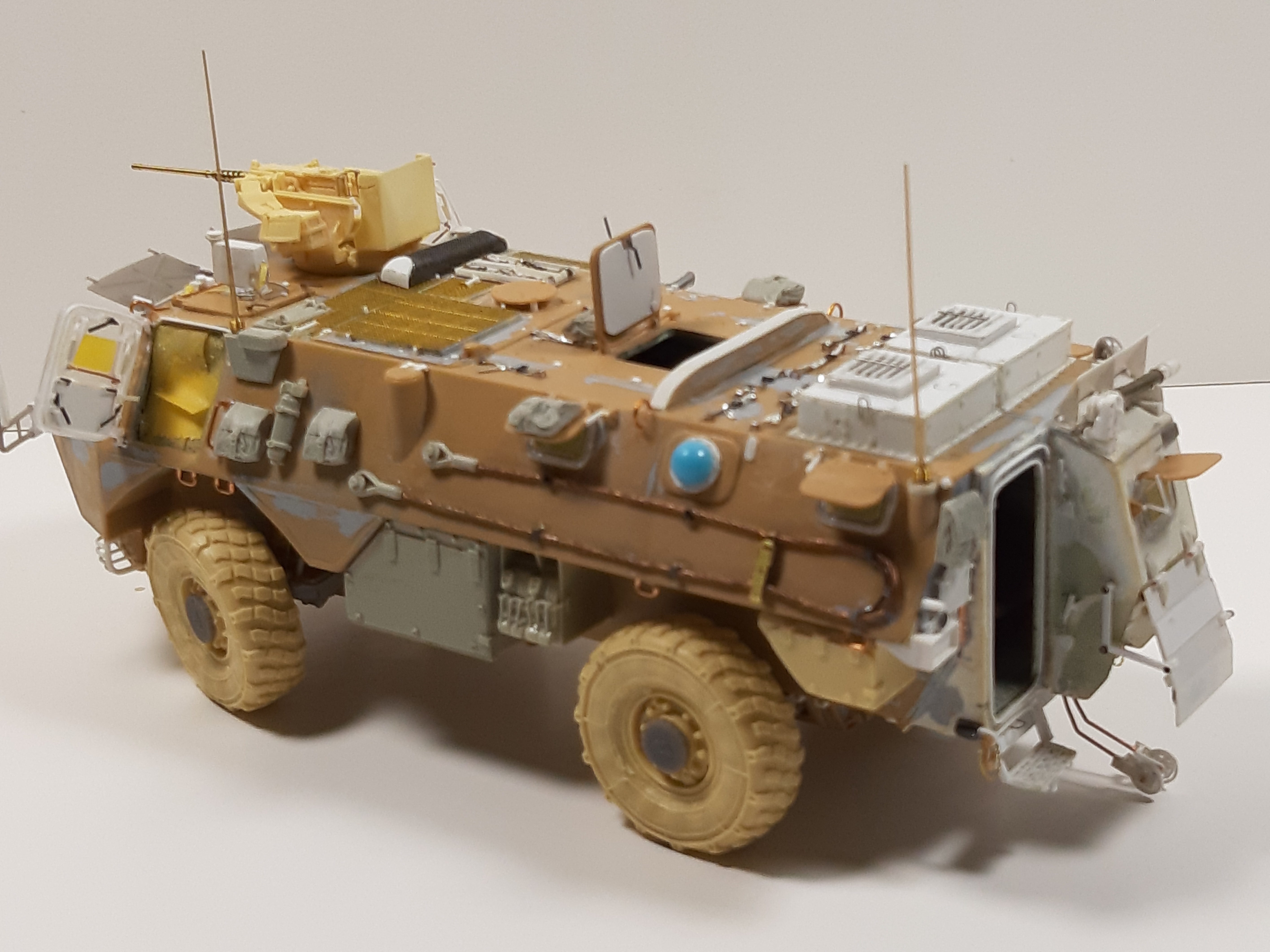 1/35 VAB reco NRBC, scratch sur base Heller - Page 7 J7wr