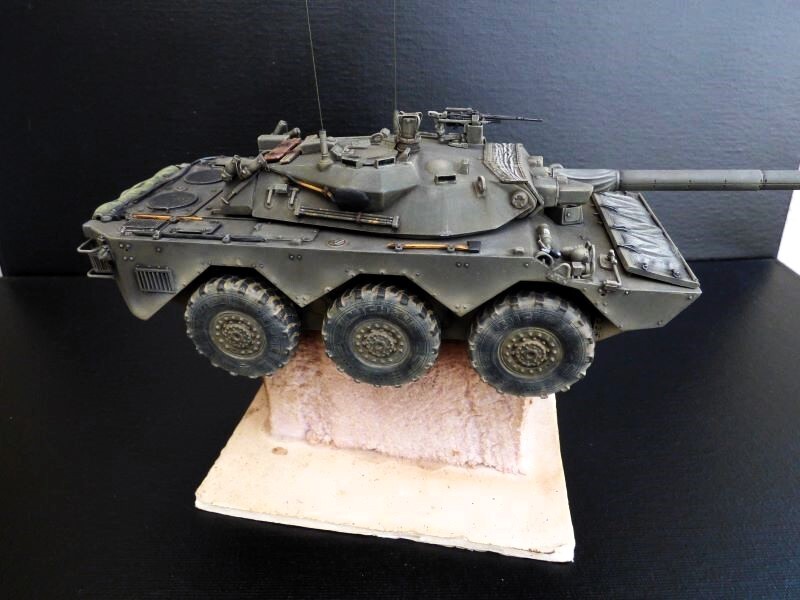 AMX 10 RCR - 1/35 - TIGER MODEL - Page 8 Vy10