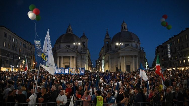 Rassemblement de partisans du “Oui” au référendum, attendant les résultats du vote