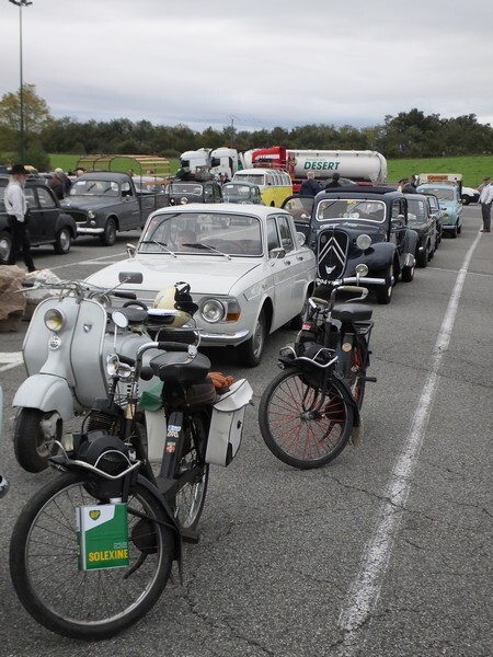 * Les "Véhicules anciens " sur nos routes. - Page 30 4z8n