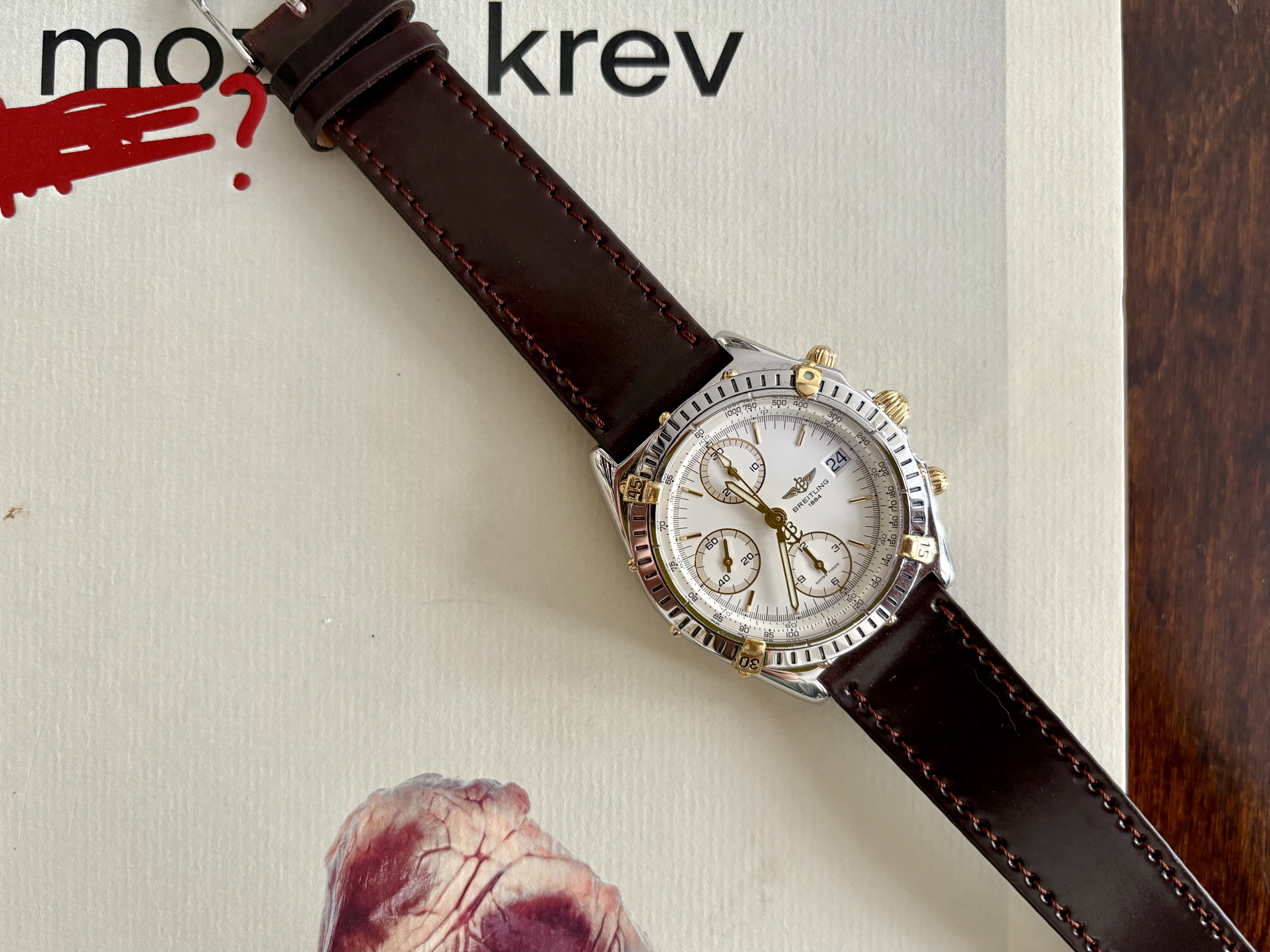 Des montres ... un livre ... - Page 20 Icar