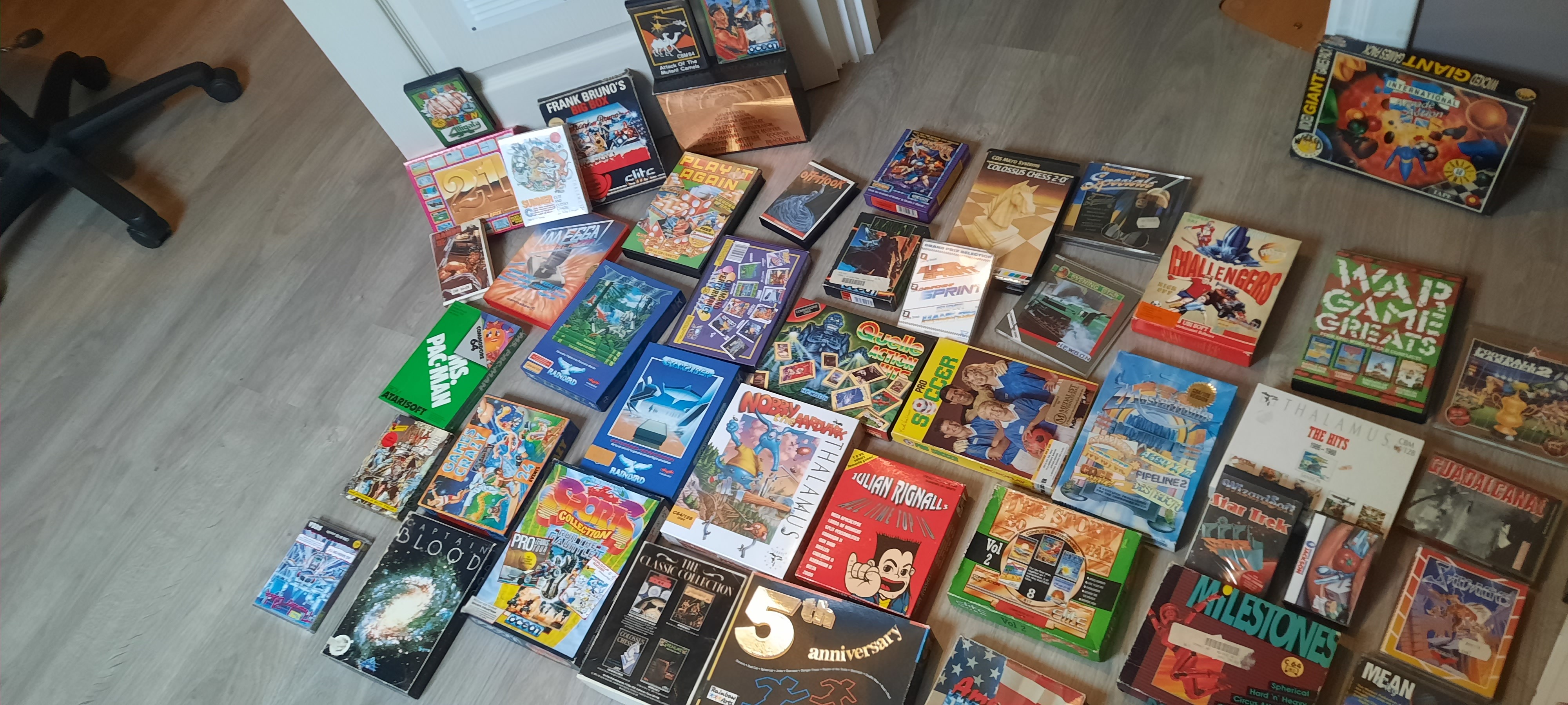 (estim) grosse collection de jeux c64 Fdyz