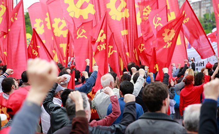 Manifestation pour la levée de l’interdiction du communisme en Westalia