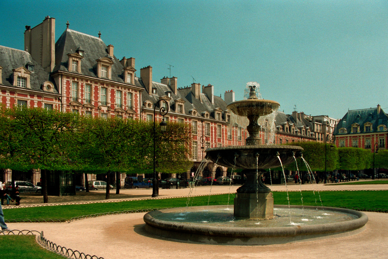 Place des Vosges - Haut Marais 3rd District of Paris