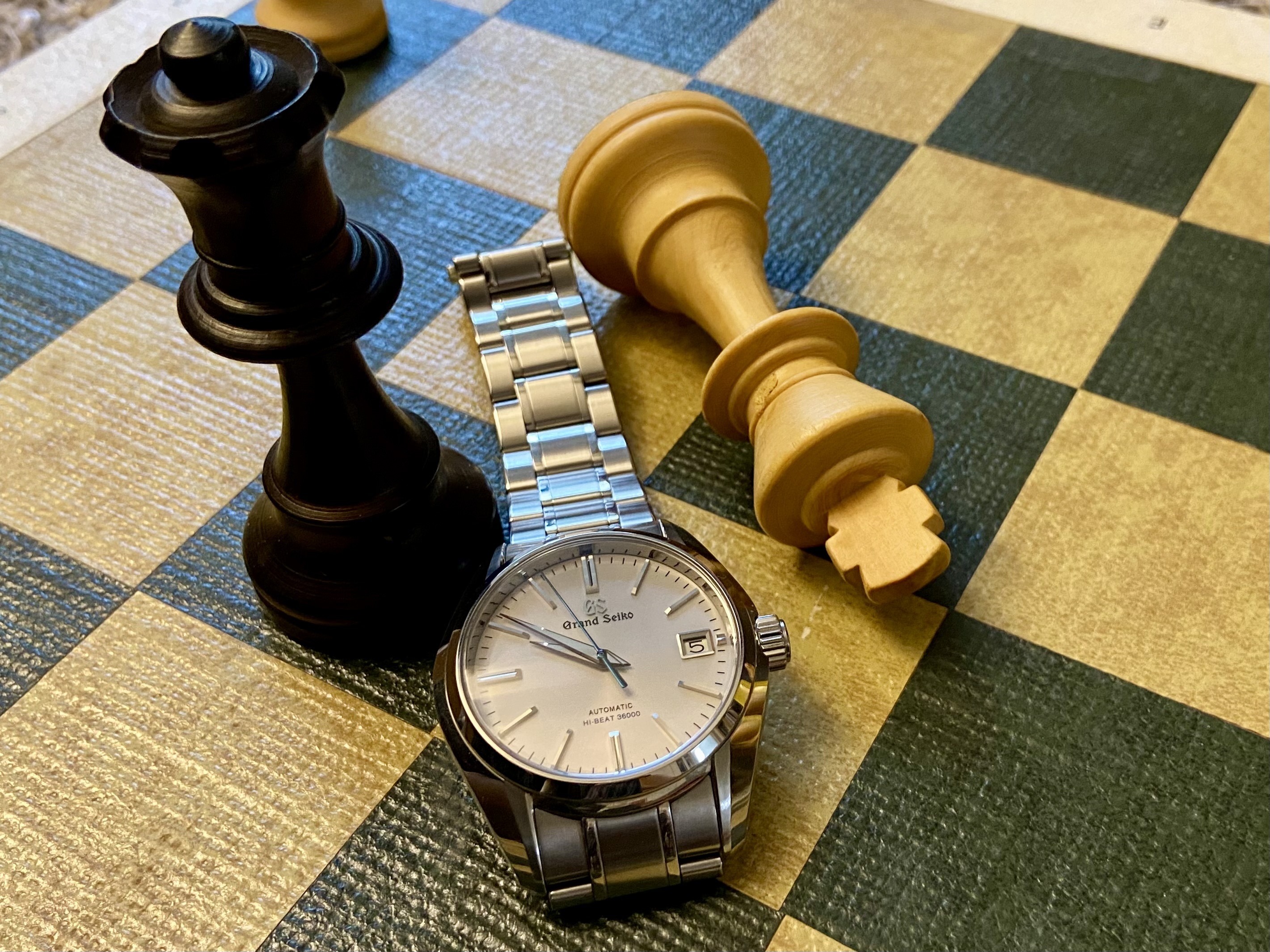 Le club des heureux propriétaires de Grand-Seiko Tome XVIII - Page 40 Vng3
