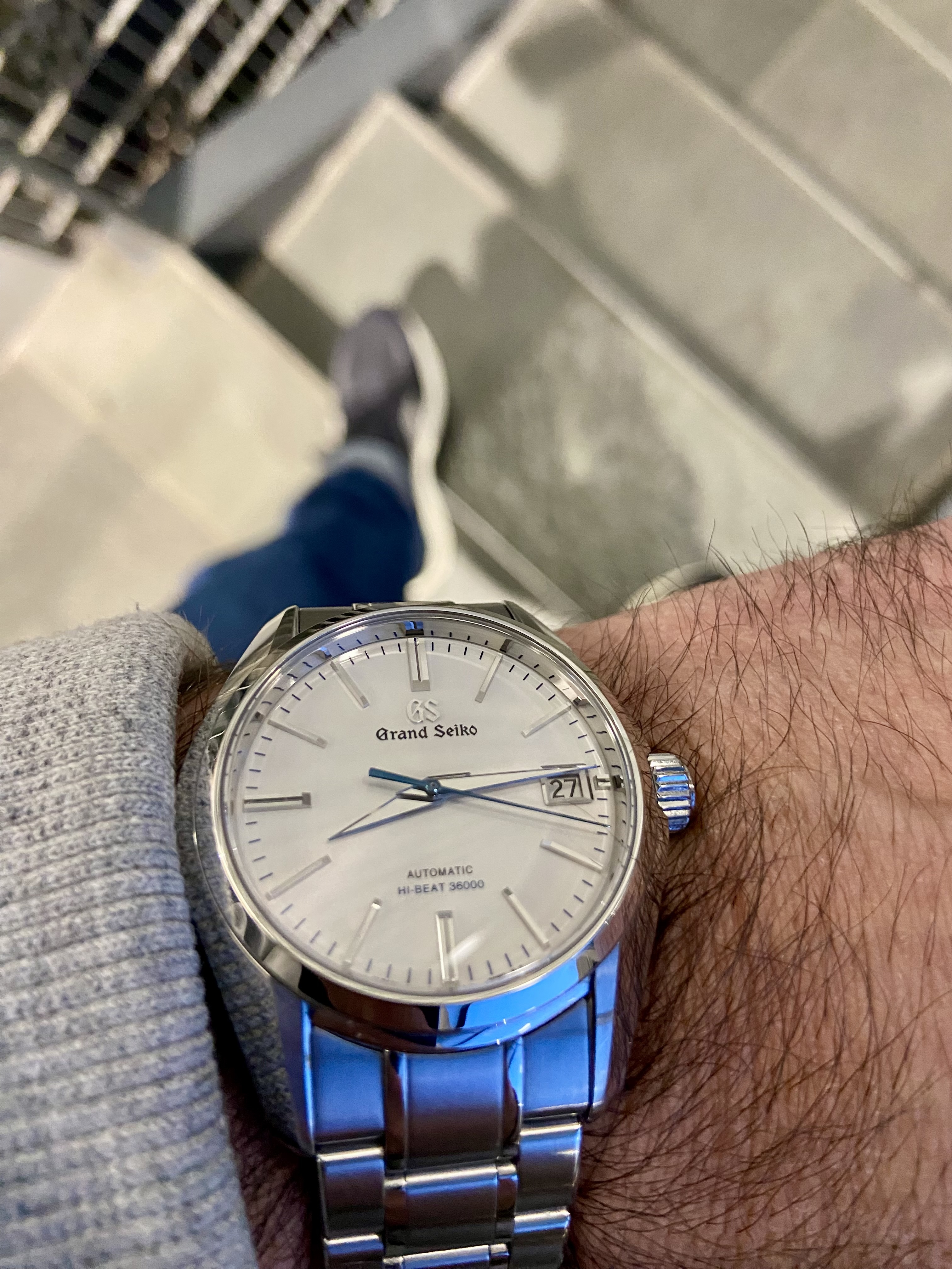 **** La montre du jour ! Vol. 43**** - Page 37 Fgq4