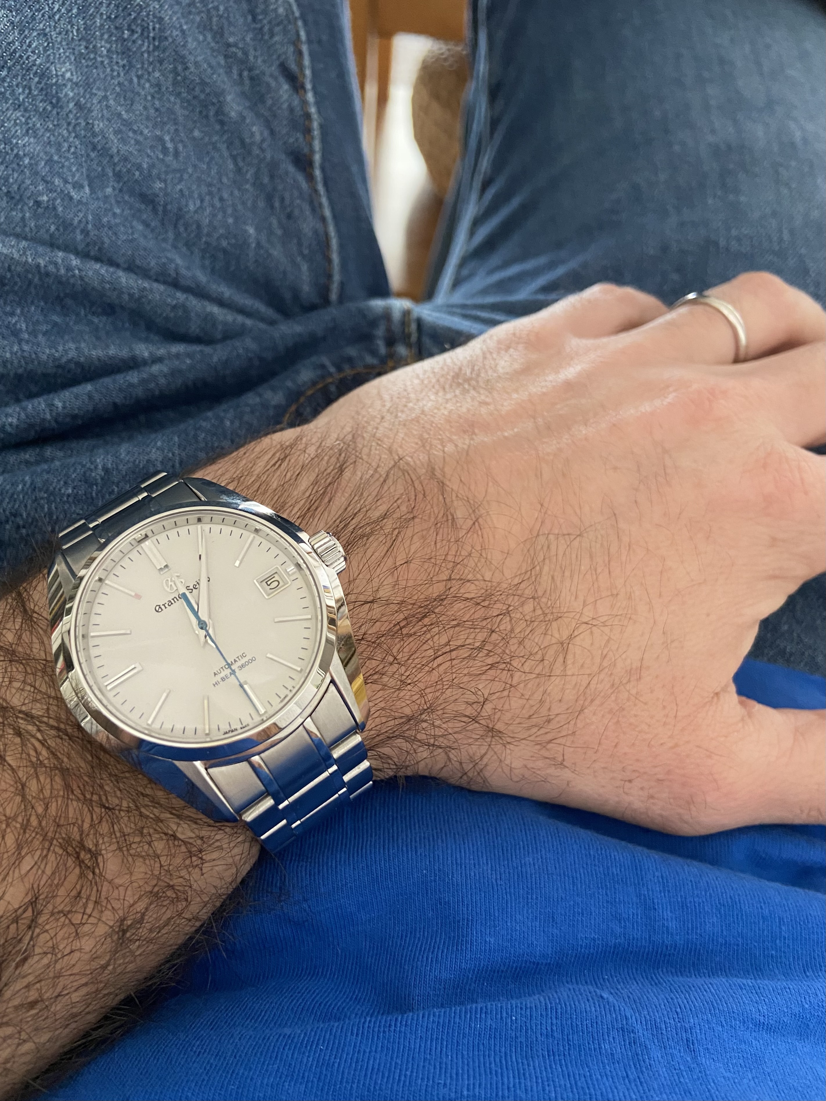 Le club des heureux propriétaires de Grand-Seiko Tome XVIII - Page 12 Oukx