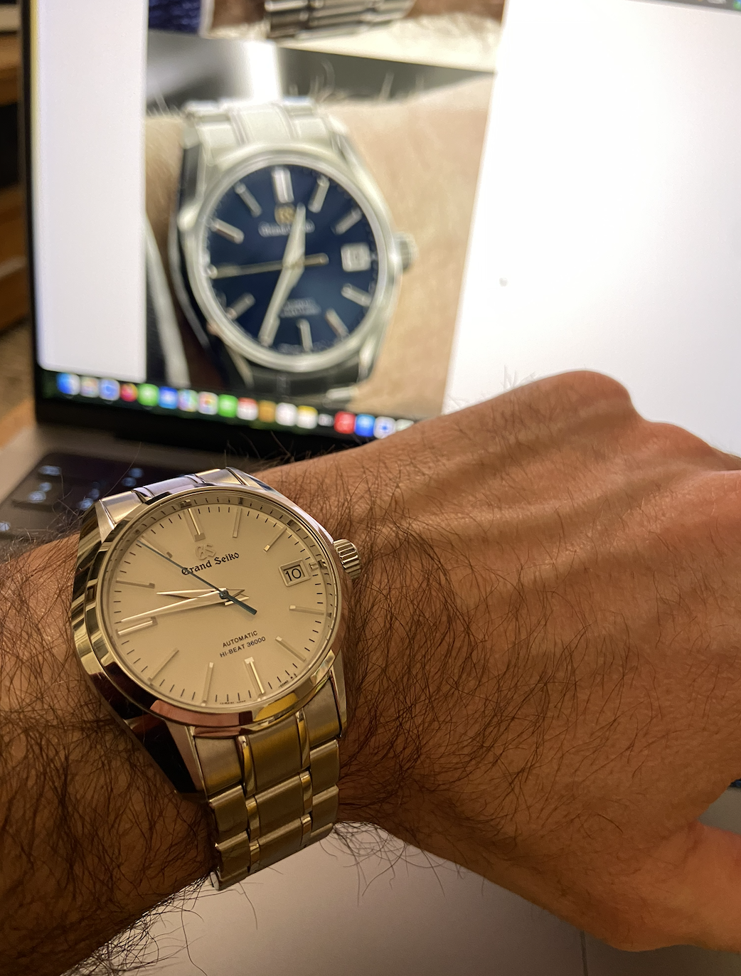 Le club des heureux propriétaires de Grand-Seiko Tome XVIII - Page 13 Bgk8
