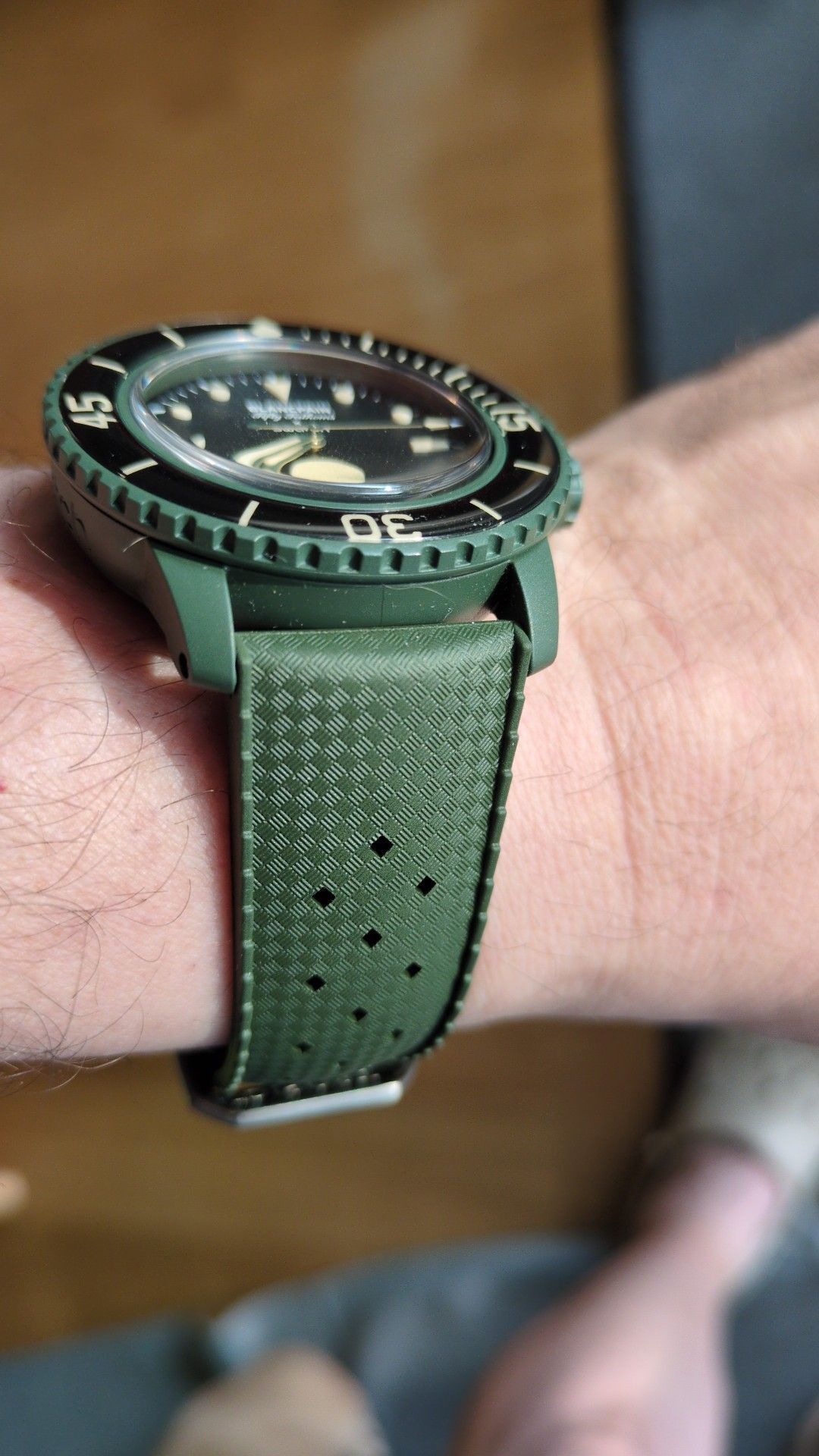 Blancpain X Swatch ? - Page 27 U1s9