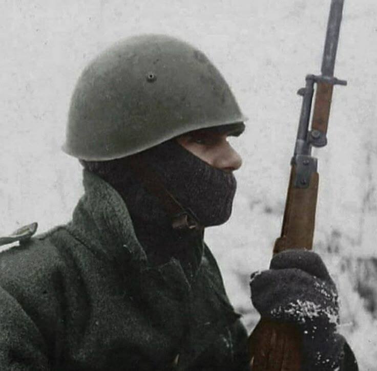 Soldat Kaulthe prêt à aller vers sa position