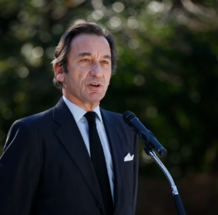 Otto von Müller//Président du Parti Reconquête Royale.