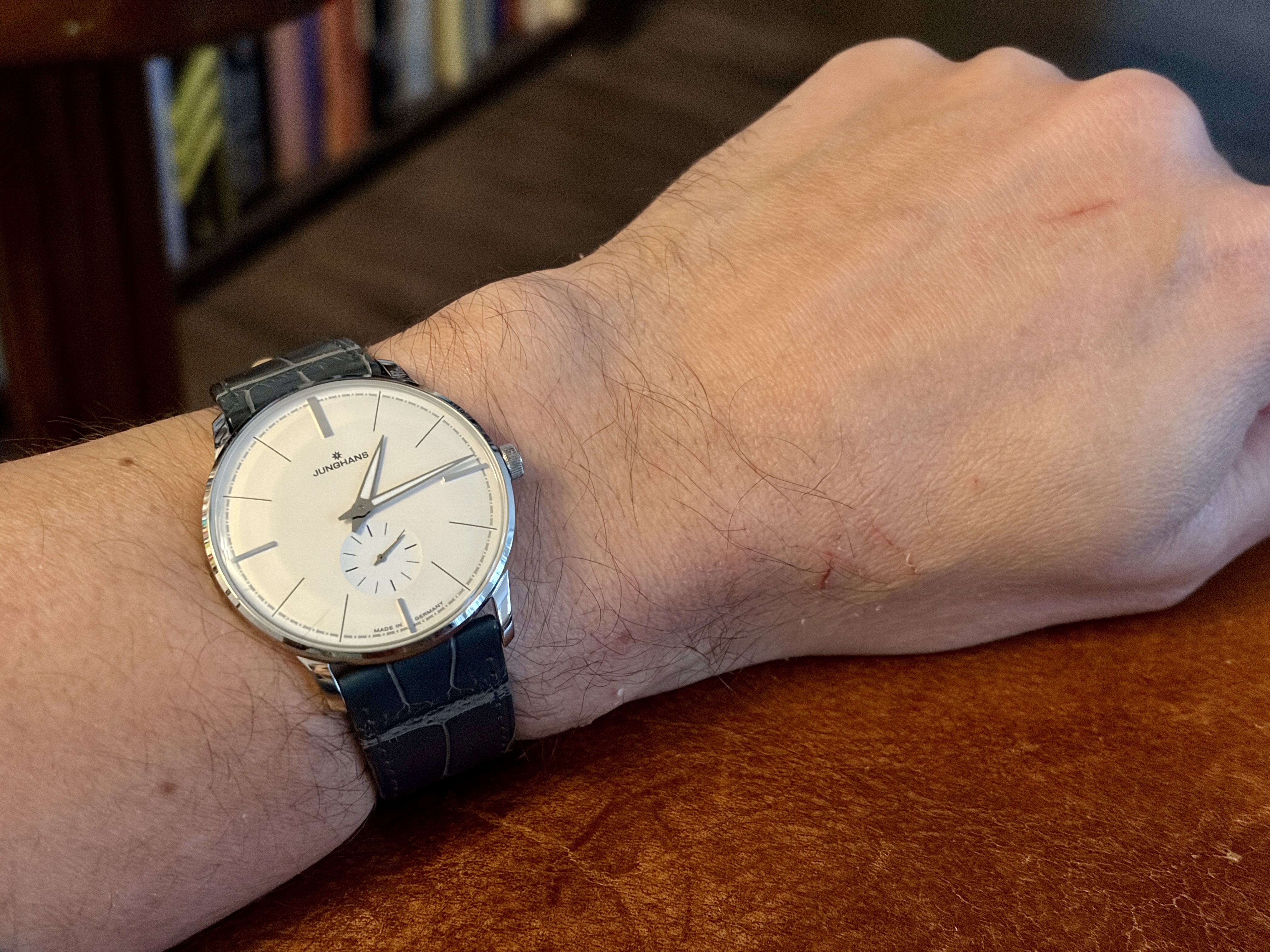Le club des heureux propriétaires de Junghans. - Page 15 8mth