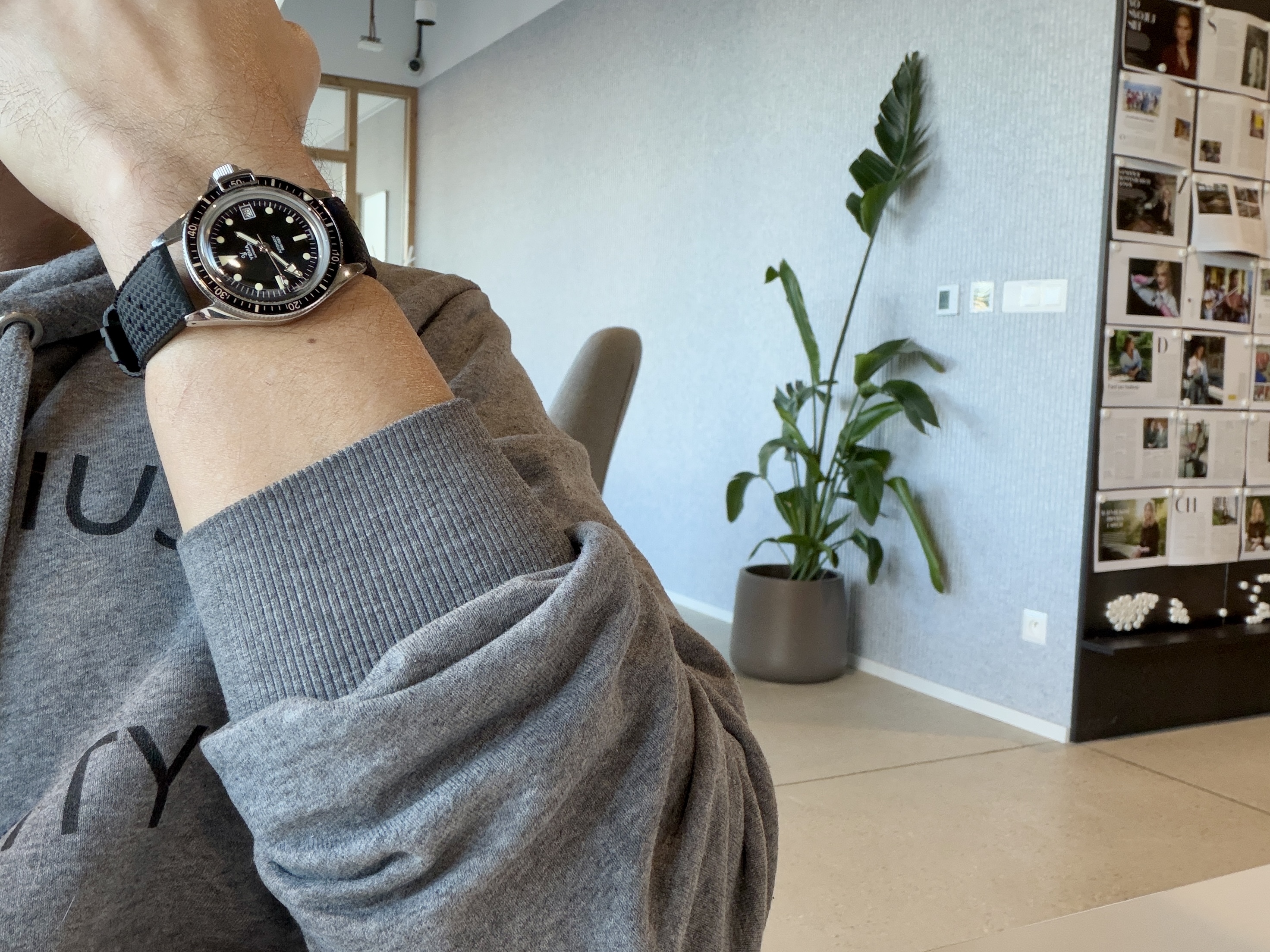 La montre du vendredi 28 novembre 2025 4hw9