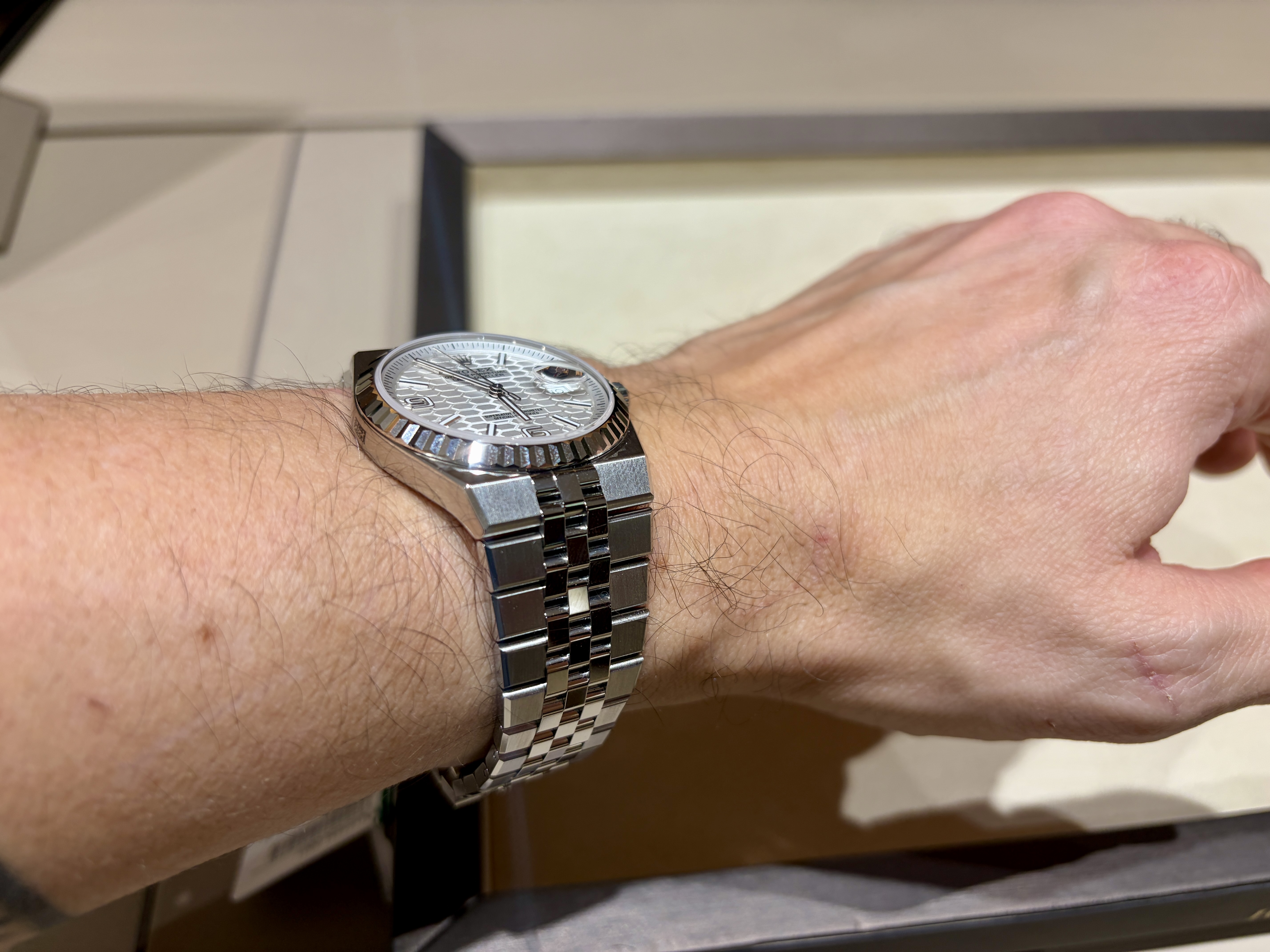 Rolex Land-Dweller : vos photos, impressions, liens - Page 10 Khz0