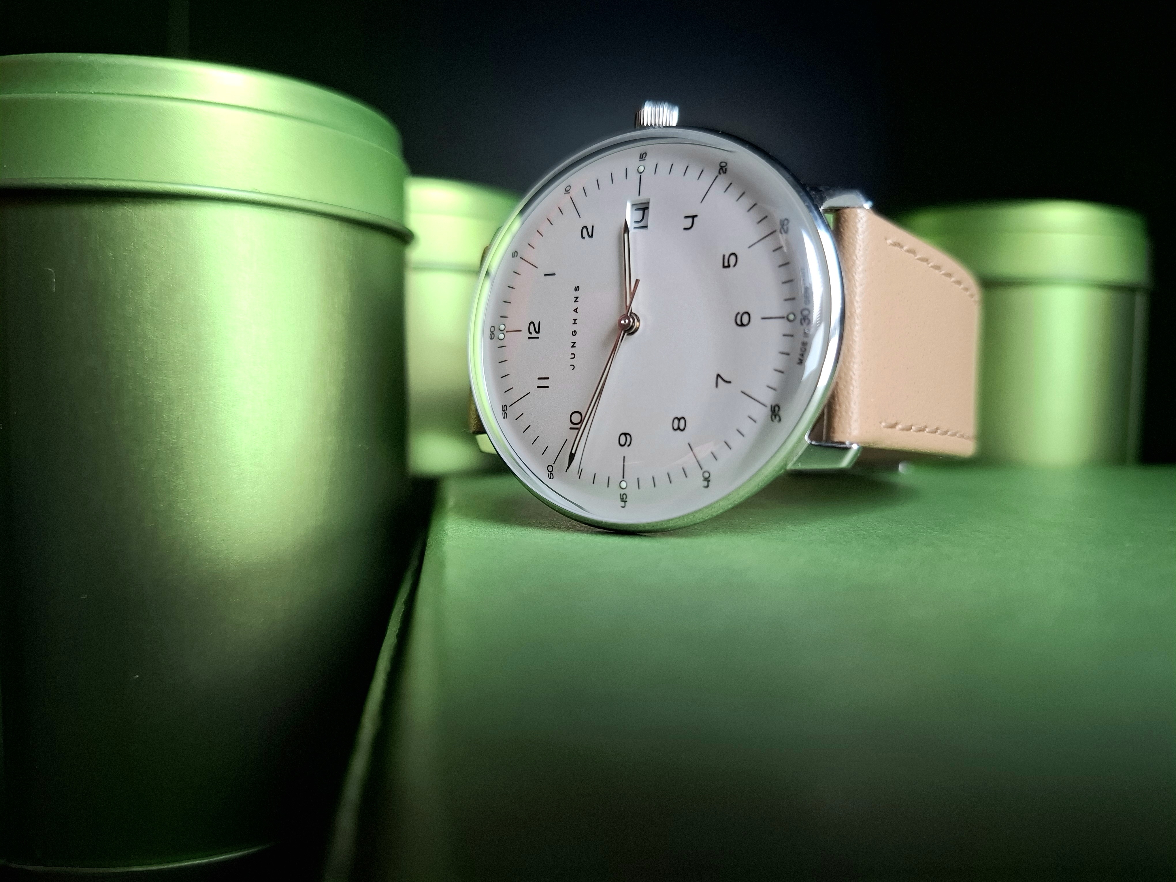**** La montre du jour ! Vol. 44 **** - Page 37 Y2sw