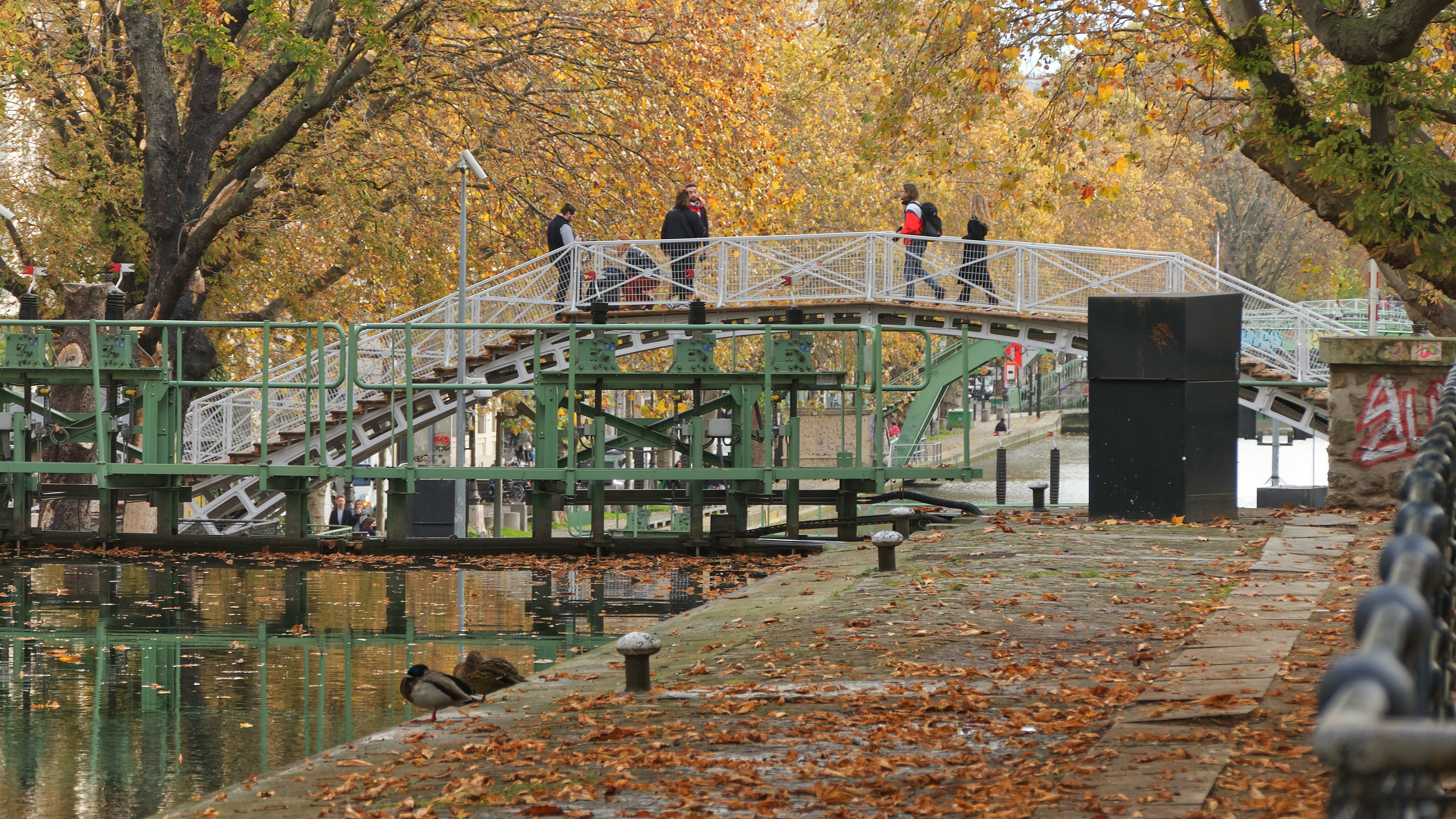 Canal Saint Martin Paris 10