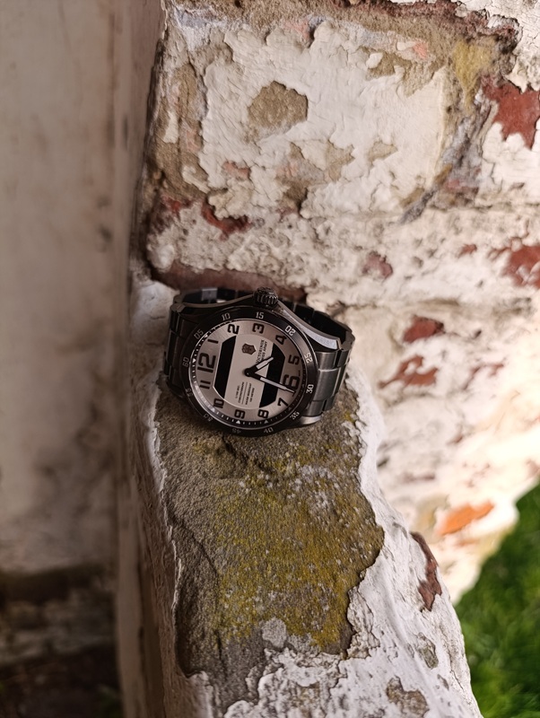 Shooting de Victorinox Chrono Classic XLS MT 1vja