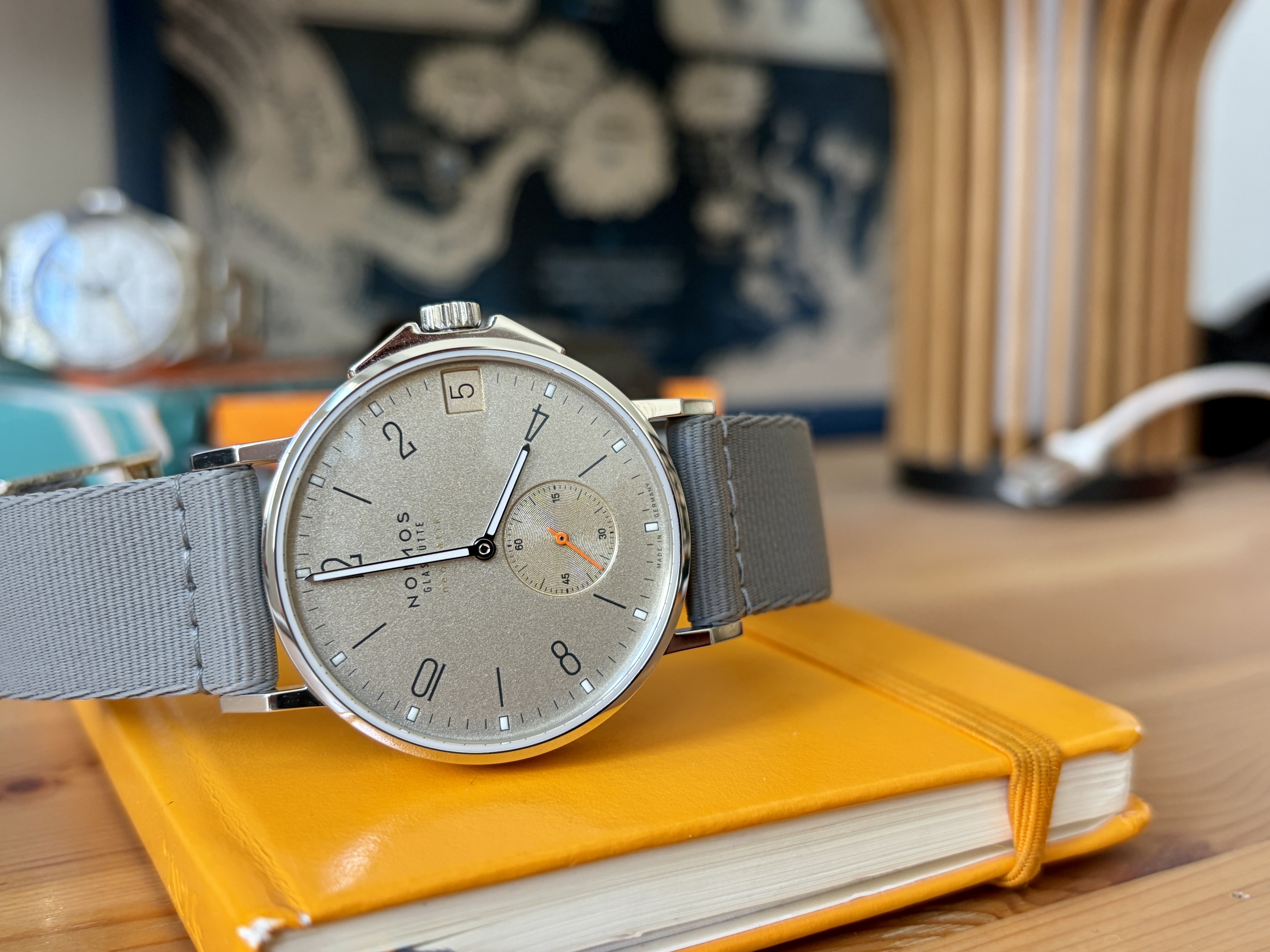 **** La montre du jour ! Vol. 44 **** - Page 3 4yvh
