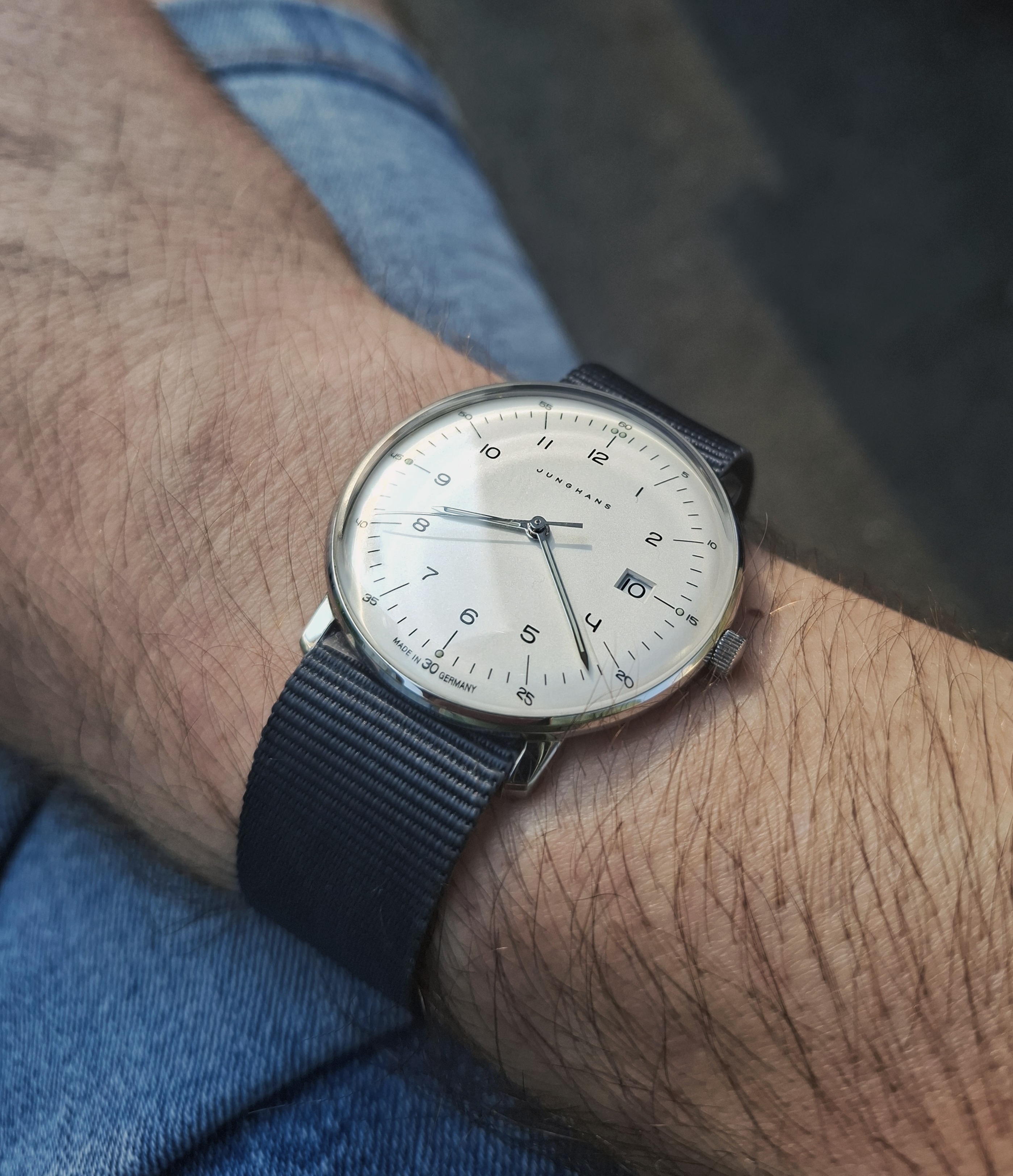 Le club des heureux propriétaires de Junghans. - Page 23 J43e