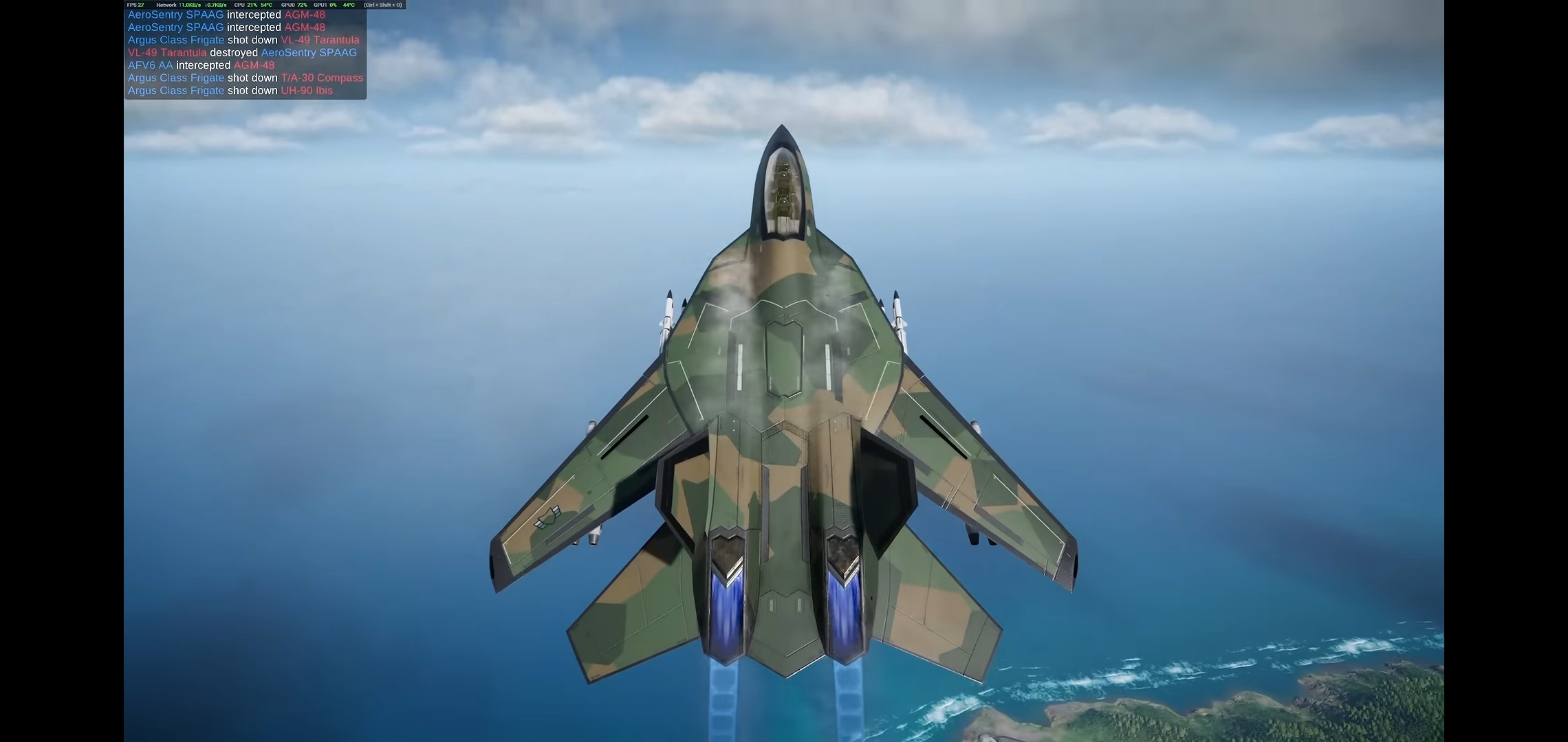 On peut voire sur cette photo un Condore en montée rectiligne peint avec un camouflage pour la pénétration basse altitude. Sa manoeuvre à piqué nous permet de voire aisément les surfaces aérodynamiques supérieur de l'appareil, et principalement son corps portant derrière le fuselage.