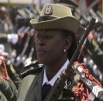La Commandante Constance Obanawa. Commandante de cette clique de criminels de guerre.