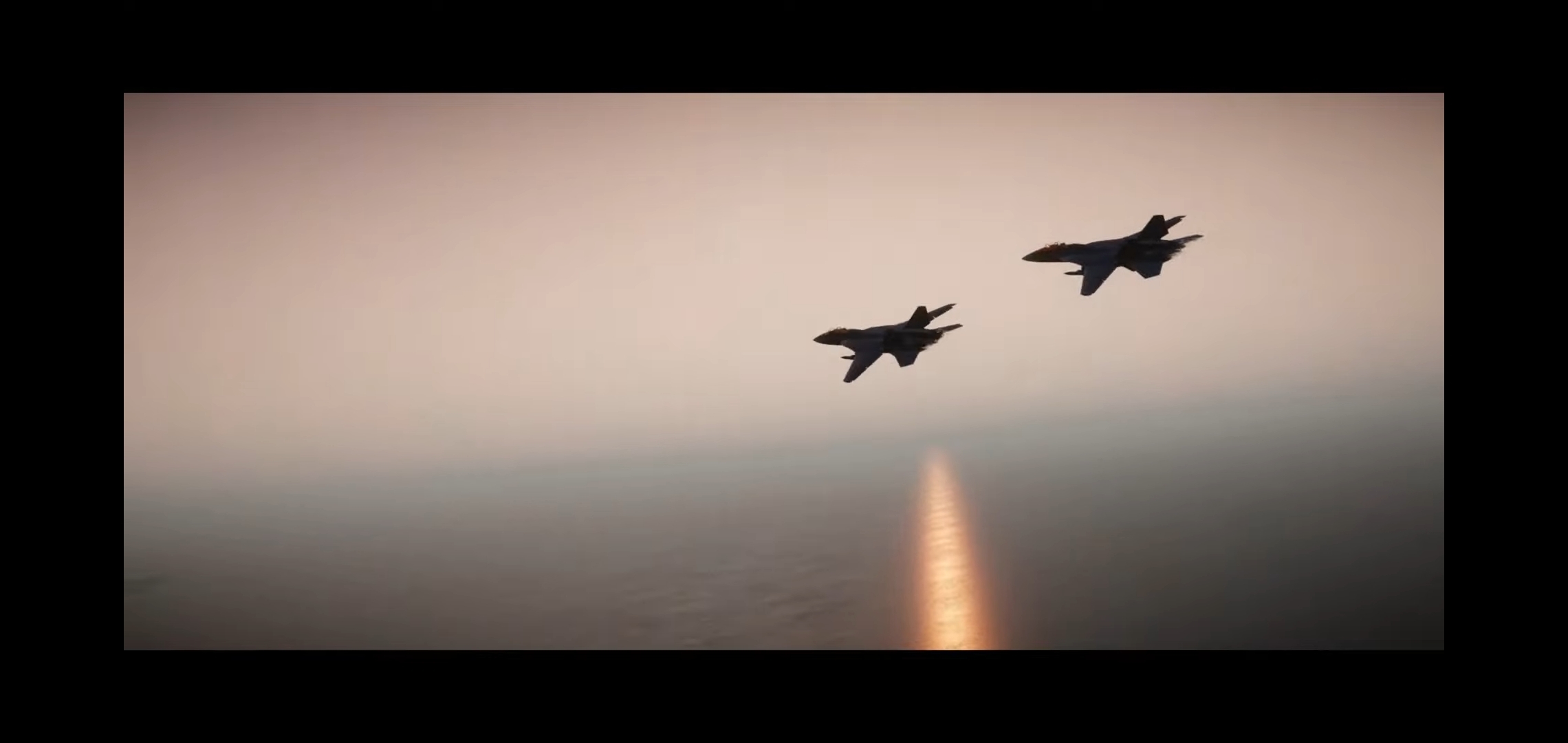 Et l’oiseau de proie, filant plus vite que le son, au ras des vagues, se place derrière son coéquipier, les moteurs à fond, et se prépare à se battre dans le magnifique levé de soleil qui se profile sur l'océan. Et l’oiseau de proie, filant plus vite que le son, au ras des vagues, se place derrière son coéquipier, les moteurs à fond, et se prépare à se battre dans le magnifique levé de soleil qui se profile sur l'océan.