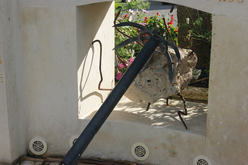 Monument des Rangers à Grandcamp. 1440179814